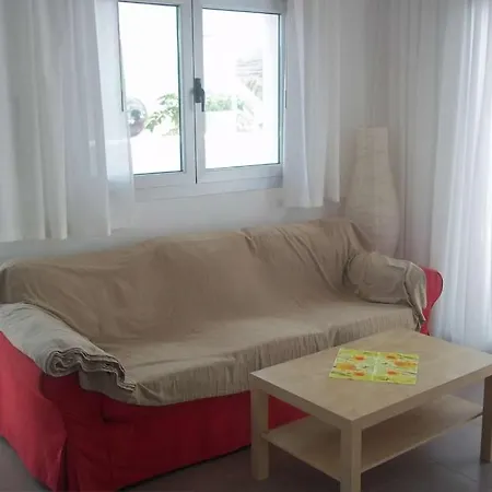 Apartment Sleeps 6 Pool Wifi Charco del Palo