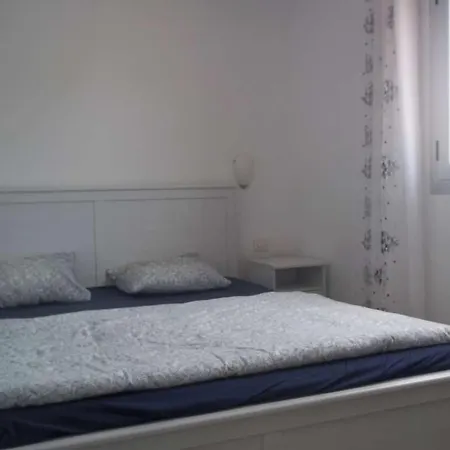 Sleeps 6 Pool Wifi *